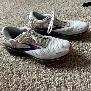 Brooks Women's Ghost 14 Neutral Running Shoe